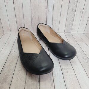 Xero Phoenix Women's 10 Dressy Flat Leather Barefoot Shoe Zero Drop Lightweight